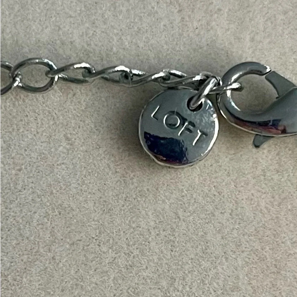 Loft Grey and Pink Crystal Necklace - Picture 3 of 3